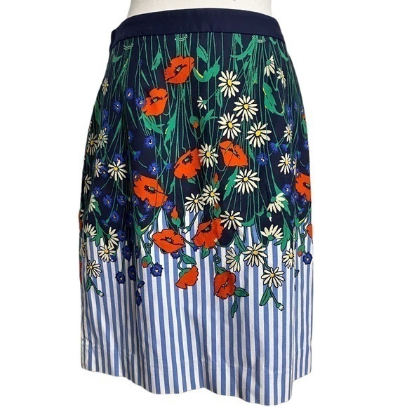 Anthropologie Dresses & Skirts - Anthropologie Postmark Vertical Flower Garden Pencil Skirt